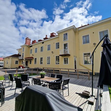 Vanha Postitalo Varkaus Exteriör bild