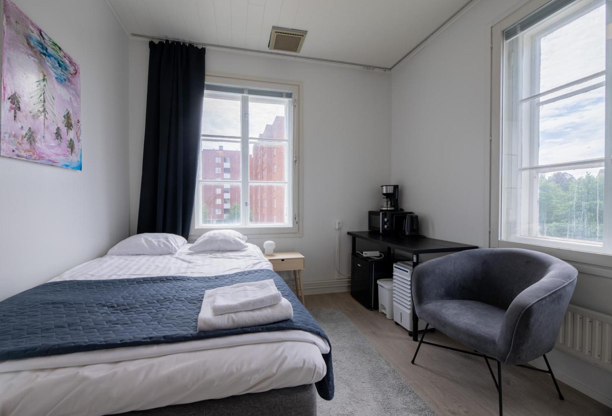 Vanha Postitalo Varkaus Exteriör bild